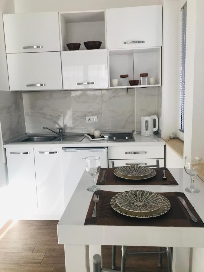Three Stars Apartments Ohrid Buitenkant foto