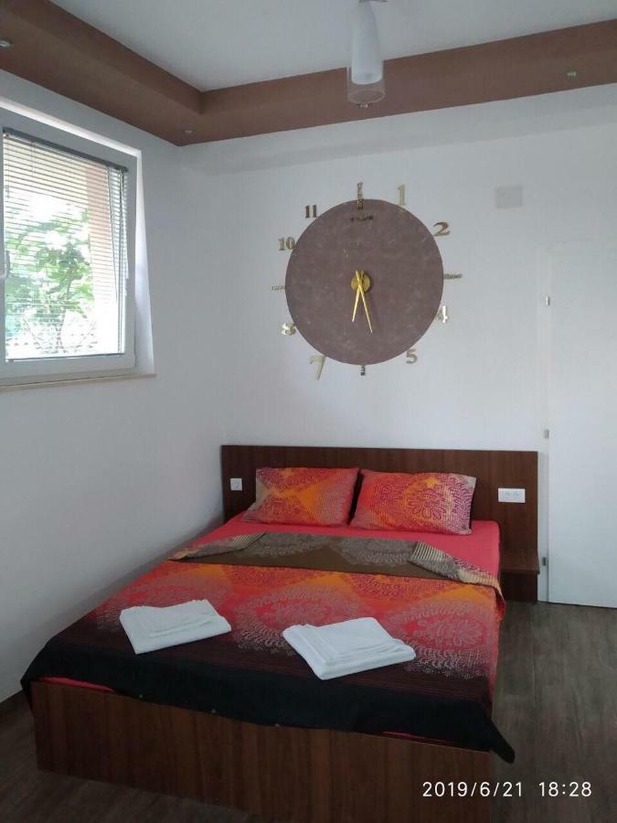 Three Stars Apartments Ohrid Buitenkant foto