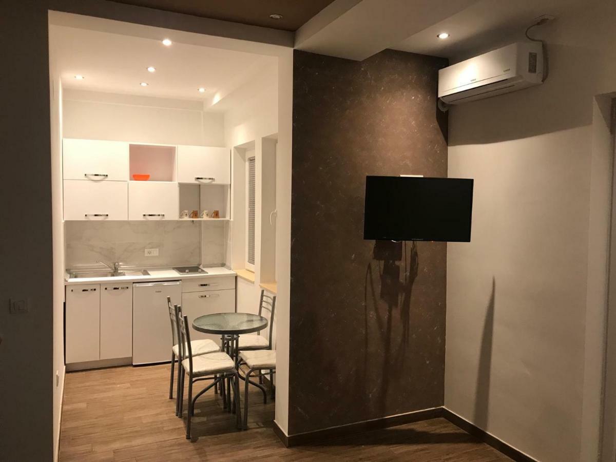 Three Stars Apartments Ohrid Buitenkant foto
